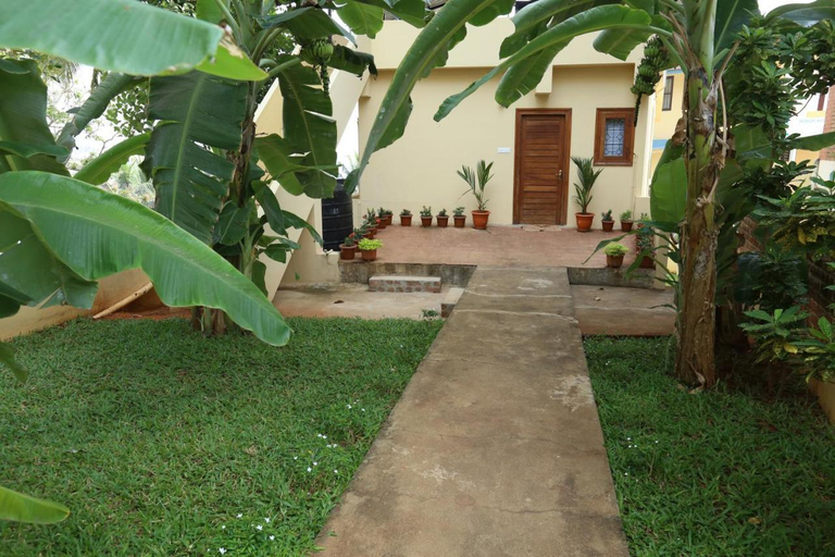 Others 5, Abad Serviced Villas, Thiruvananthapuram