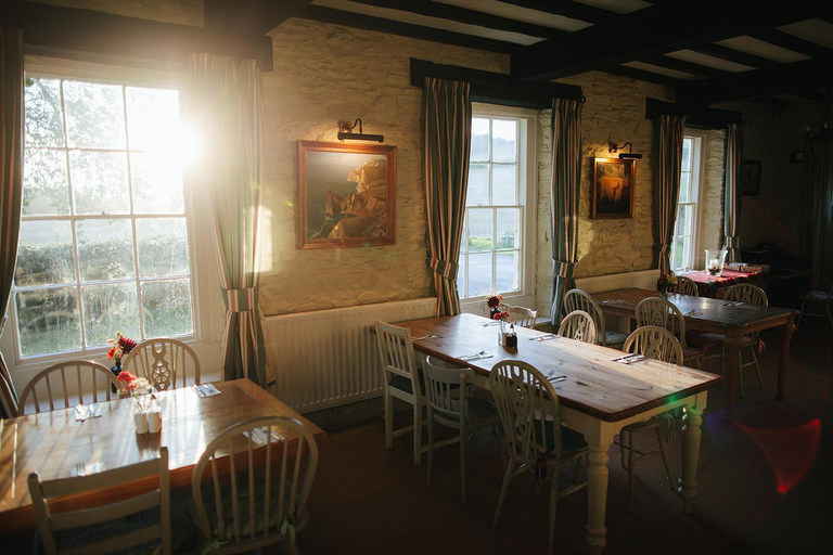 Food & Drinks 4, The Powis Arms, Shropshire