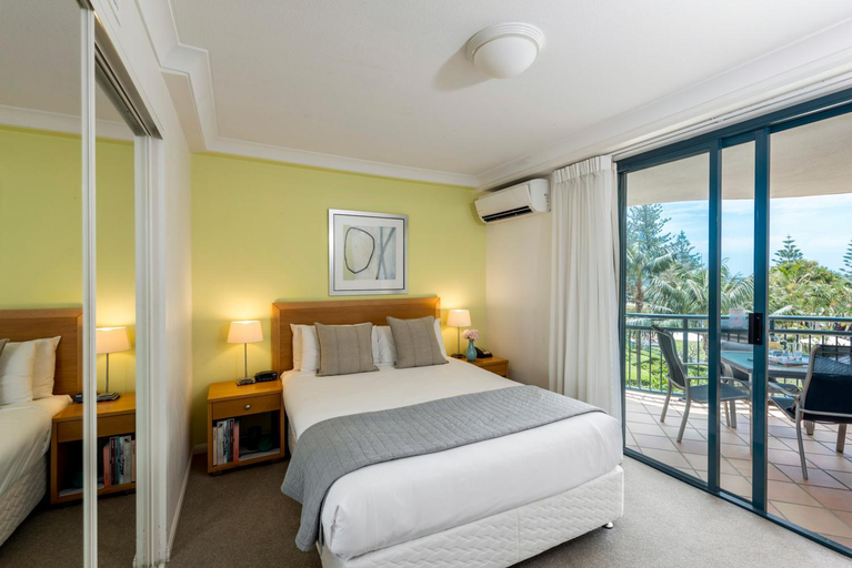 Bedroom 3, Oaks Gold Coast Calypso Plaza Suites, Gold Coast