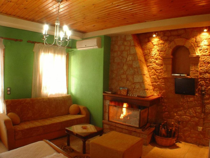Others 4, Ariadne Guesthouse, Central Greece