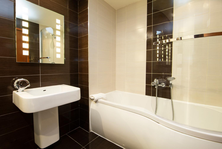 Bathroom 4, The Auld Kirk, Aberdeenshire