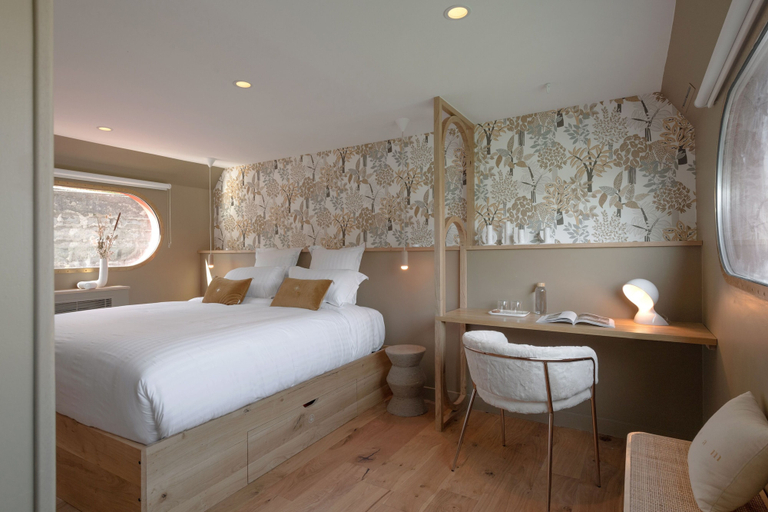 Bedroom 4, La Peniche - Bed And Bicycle - Vienne, Rhône