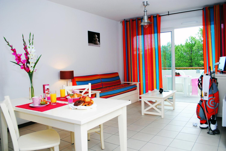 Dining Room 6