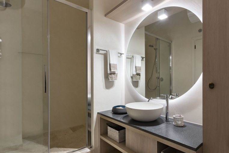 Bathroom 3, Le Suites Porto Cervo, Olbia-Tempio