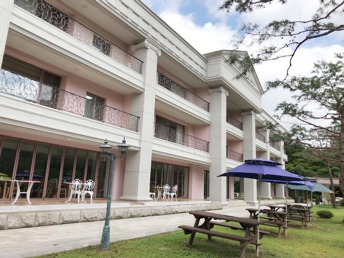 Lake Hills Sokrisan Hotel, Boeun