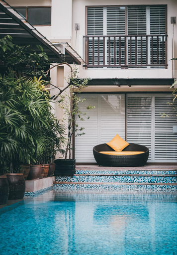 Swimming Pool 6