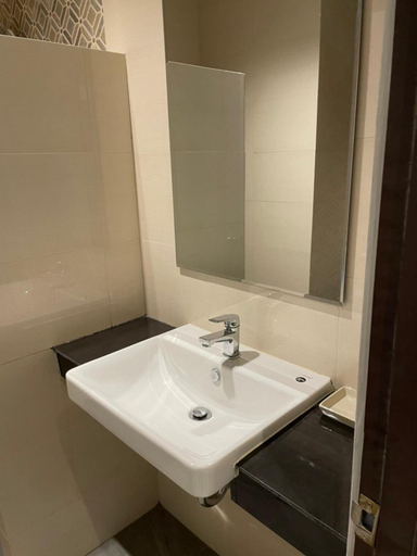 Bathroom 1, Sinsiri hostel, Suwannaphum