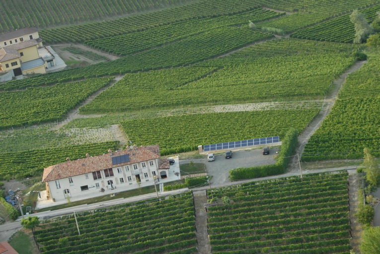 AGRITURISMO CINQUE CAMINI, Asti