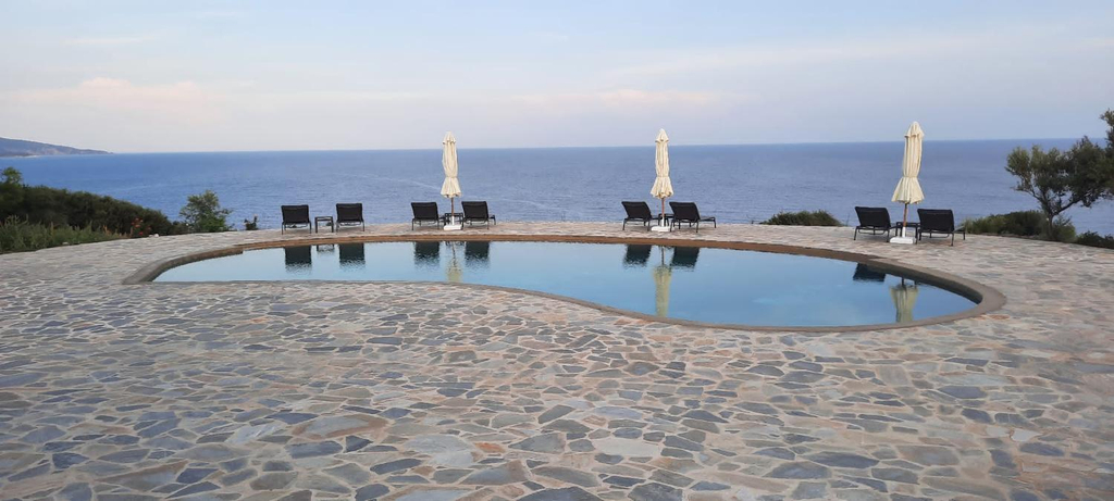 Others 3, Borgo Thassos, East Macedonia and Thrace