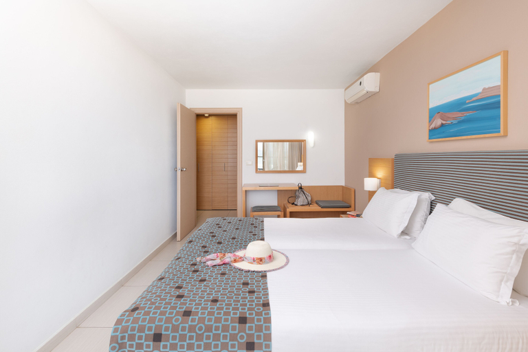 Bedroom 3, Iolida Beach by Smile Hotels, Crete