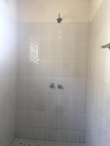 Bathroom 2, Villa Ntowe Lodge, Blantyre City