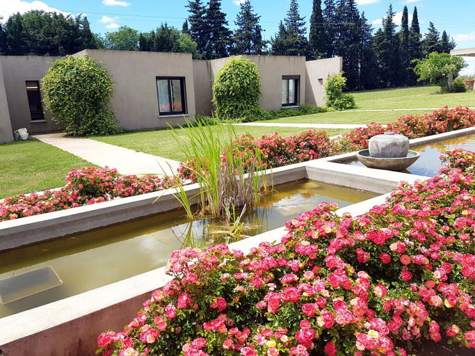 Exterior view 3, Les Madones, Gard