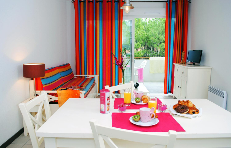 Dining Room 1