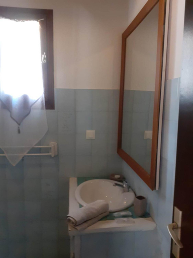 Bathroom, Petite maison, Corse-du-Sud