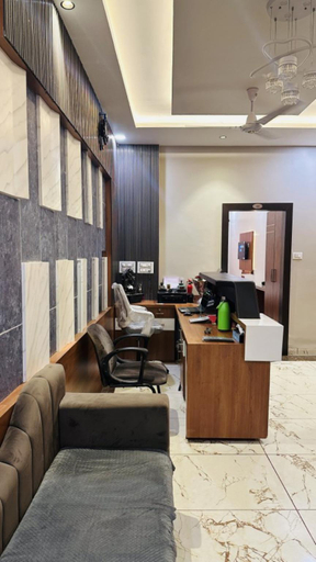 Public Area 2, Hotel Ratnam Palace, West Nimar