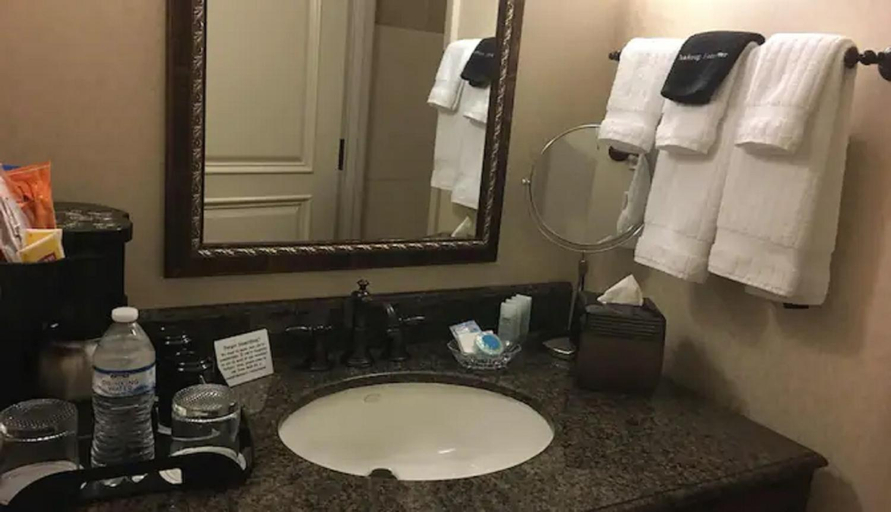 Bathroom 4, Liberty Hotel, an Ascend Collection Hotel, Johnson