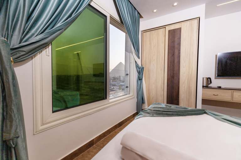 Bedroom 2, Blue Pyramids Eyes Hotel, Al-Ahram