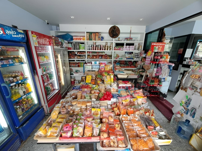 Food & Drinks, Triple J Hometel, Phuket Island