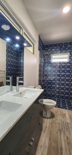 Bathroom 4, Âpara Feti'a - Mirimiri Lodge