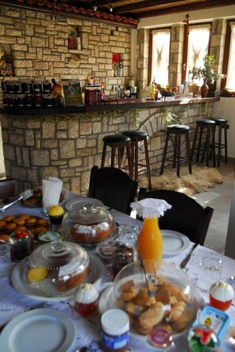 Food & Drinks 3, Guesthouse Petrino, Thessaly