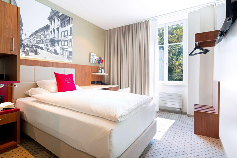 Bedroom 11