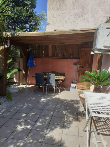Others 3, Petite maison, Corse-du-Sud