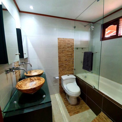 Bathroom 4, Finca Bellavista Pereira, Pereira
