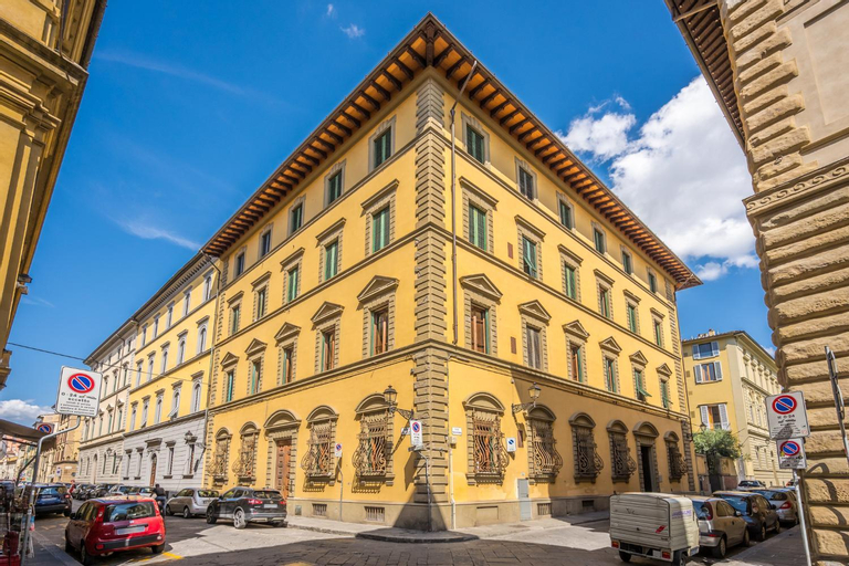 [5 min Duomo] Magnificent Home, Florence