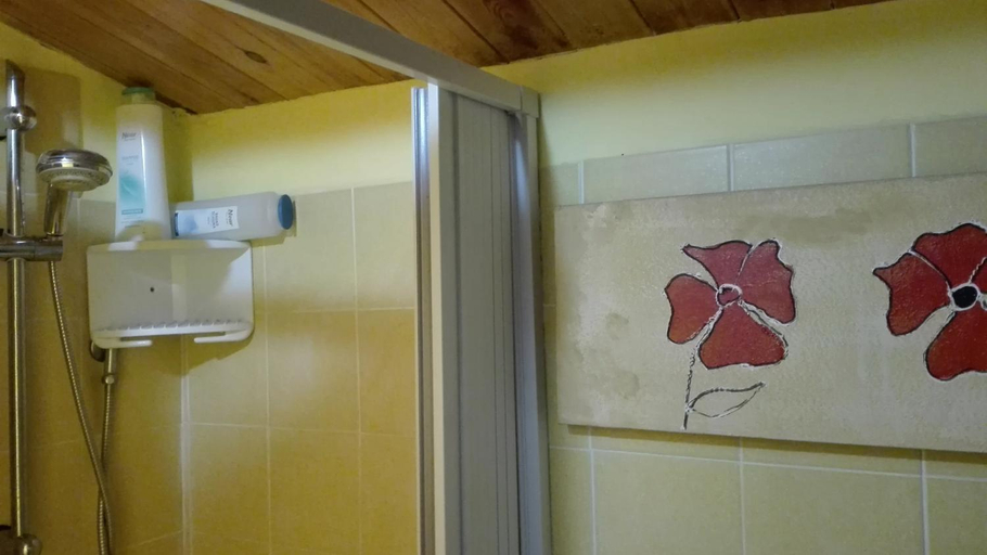 Bathroom 1, Zagara di Sicilia, Trapani