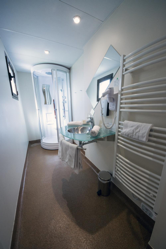 Bedroom 3, L'HOTEL de CHARTRES, Eure-et-Loir