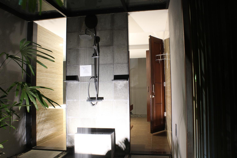 Bathroom 5, Kamuela Villas Lagoi Bay Bintan, Bintan Regency