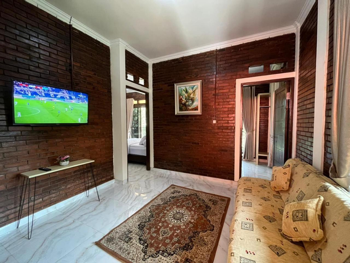 Bedroom 2, Arunni garden, Bogor