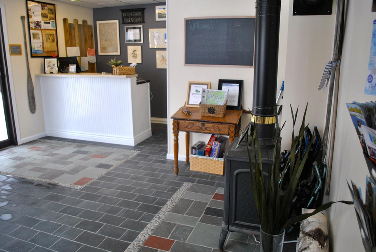 Public Area 2, Gauthier's Saranac Lake Inn, Essex