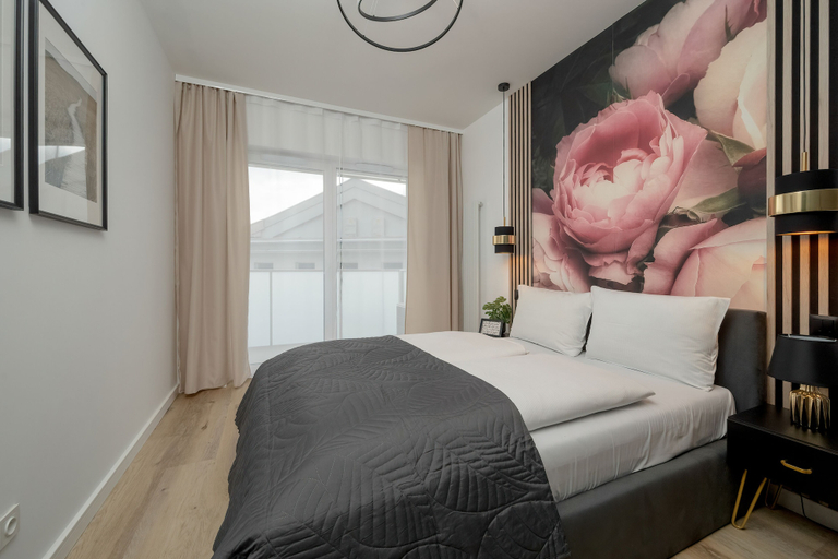 Bedroom 3, Kępa Mieszczańska Apartament by Renters, Środa Śląska
