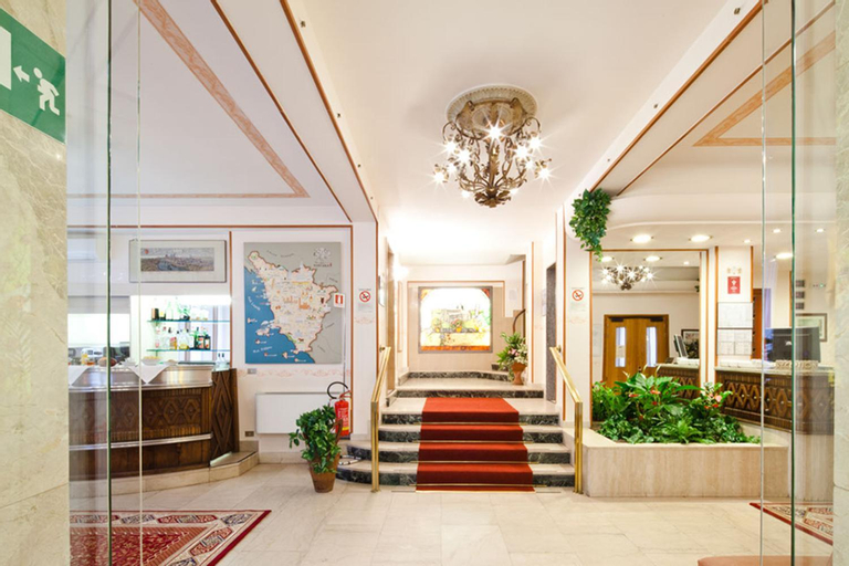 Public Area 3, Hotel Terminus & Plaza, Pisa