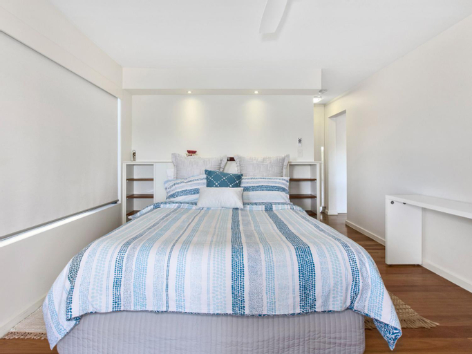Sunset Waters Creekfront Apartment, Tweed  - Tweed-Heads