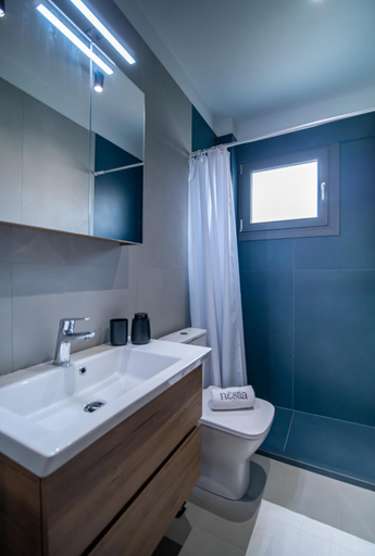 Bathroom 4, Nestia urban apartments, Thessaly