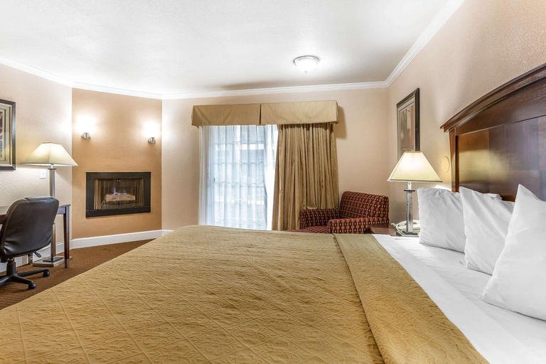 Bedroom 7