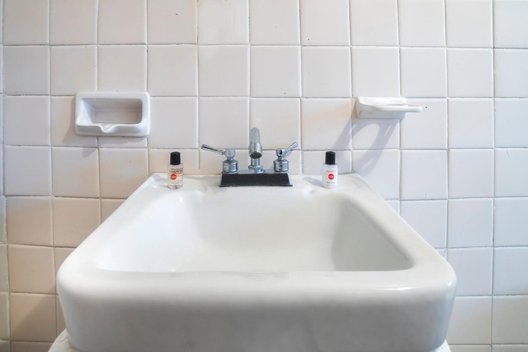 Bathroom 3, Hotel Chinguirito, Villa del Carbón