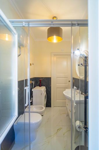 Bathroom 4, Adriana's Home, Cosenza