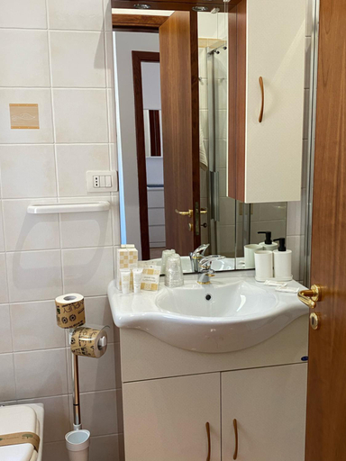 Bathroom 5, Nonna Felicia B&B, Potenza