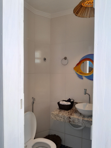Bathroom 5, Blue Ocean Flats, Itacaré