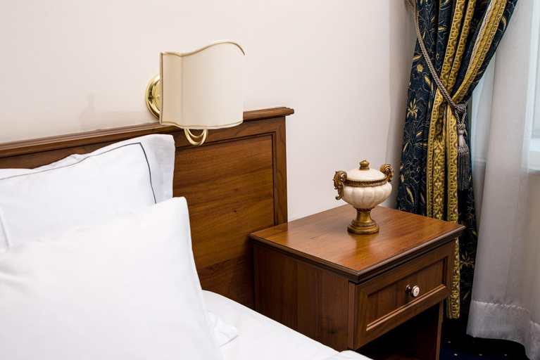 Bedroom 3, Park Hotel Sankt Peterburg, Plovdiv