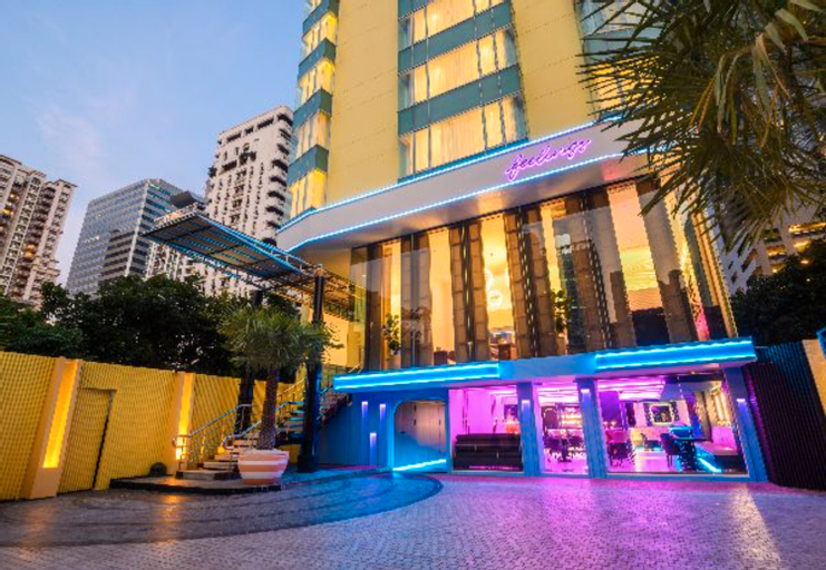 SQ Boutique Hotel, Wattana