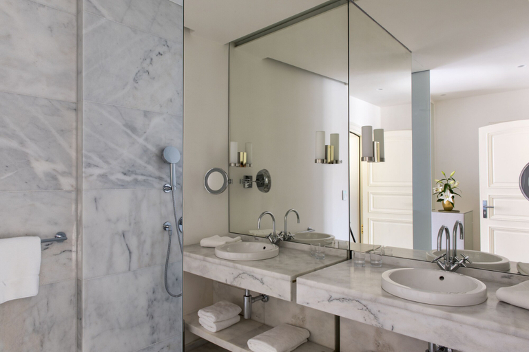 Bathroom 5, Hôtel de Tourrel, Saint Rémy de Provence, a Member of Design Hotels, Bouches-du-Rhône