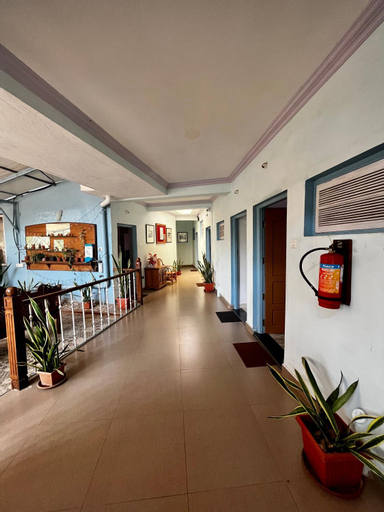 Others 5, Easy Living, South Goa