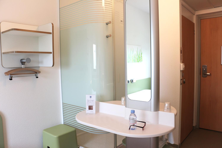 Others 4, ibis budget Castelnaudary - A61, Aude