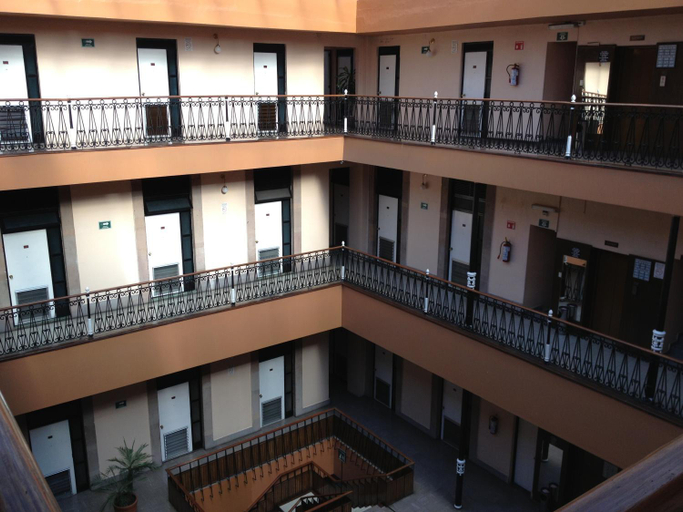 Others 4, Hotel Gomez de Celaya, Celaya