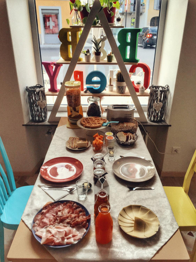 Food & Drinks 5, Chery Bed & Breakfast, Mendrisio