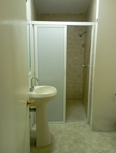 Bathroom 2, Hotel Gami Express, Vetagrande